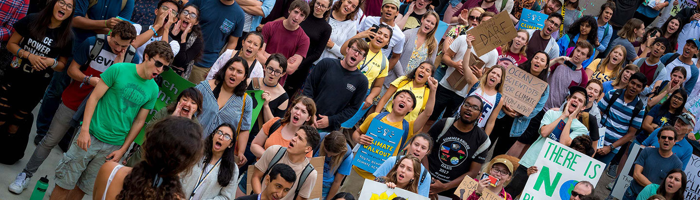 Photo of UC San Diego students protesting climate change.